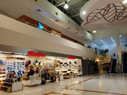 Thomson Plaza (D20), Retail #547766561